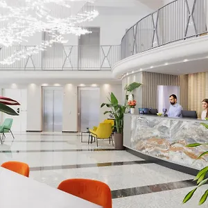 Hotel Ih, Milano