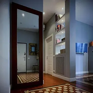 A Casa Di... Milan