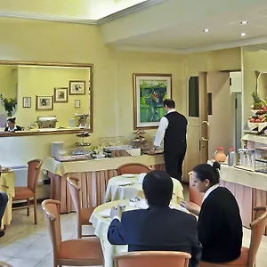 Hotel Lloyd, Milano